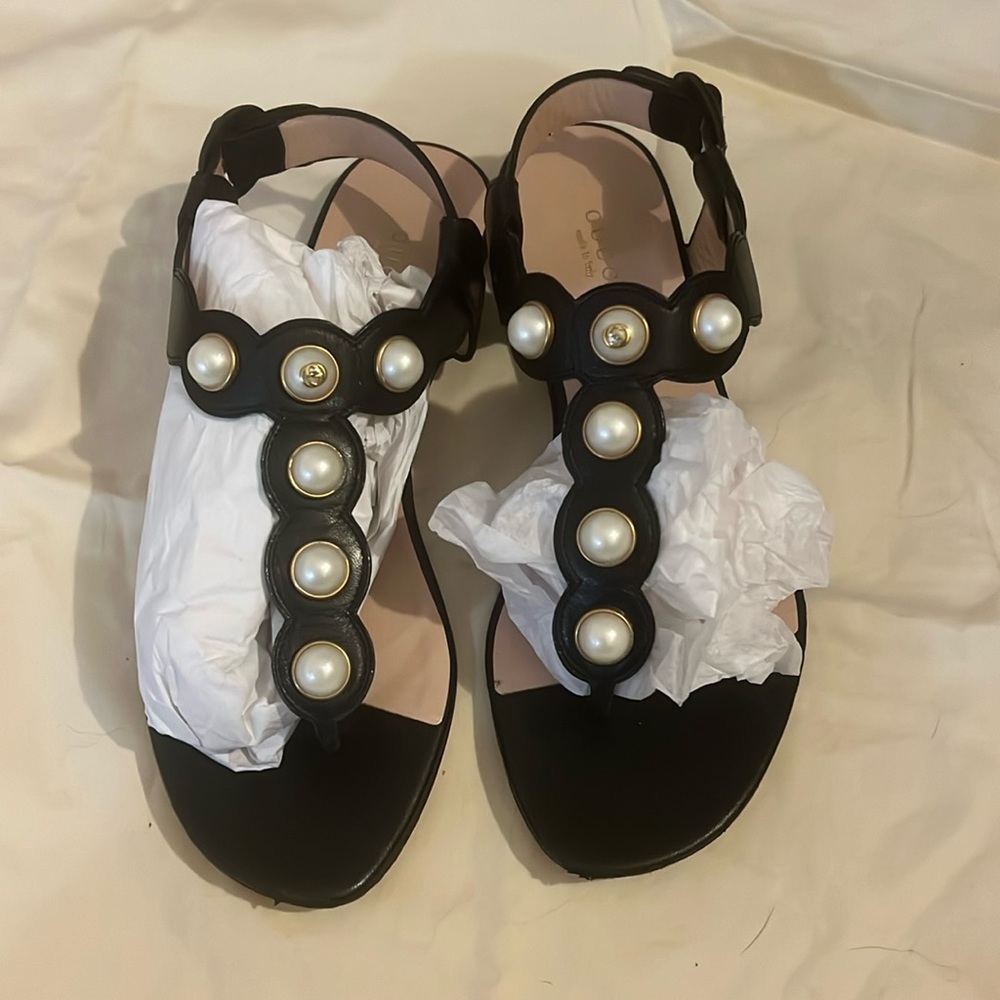 Gucci Sandals great condition